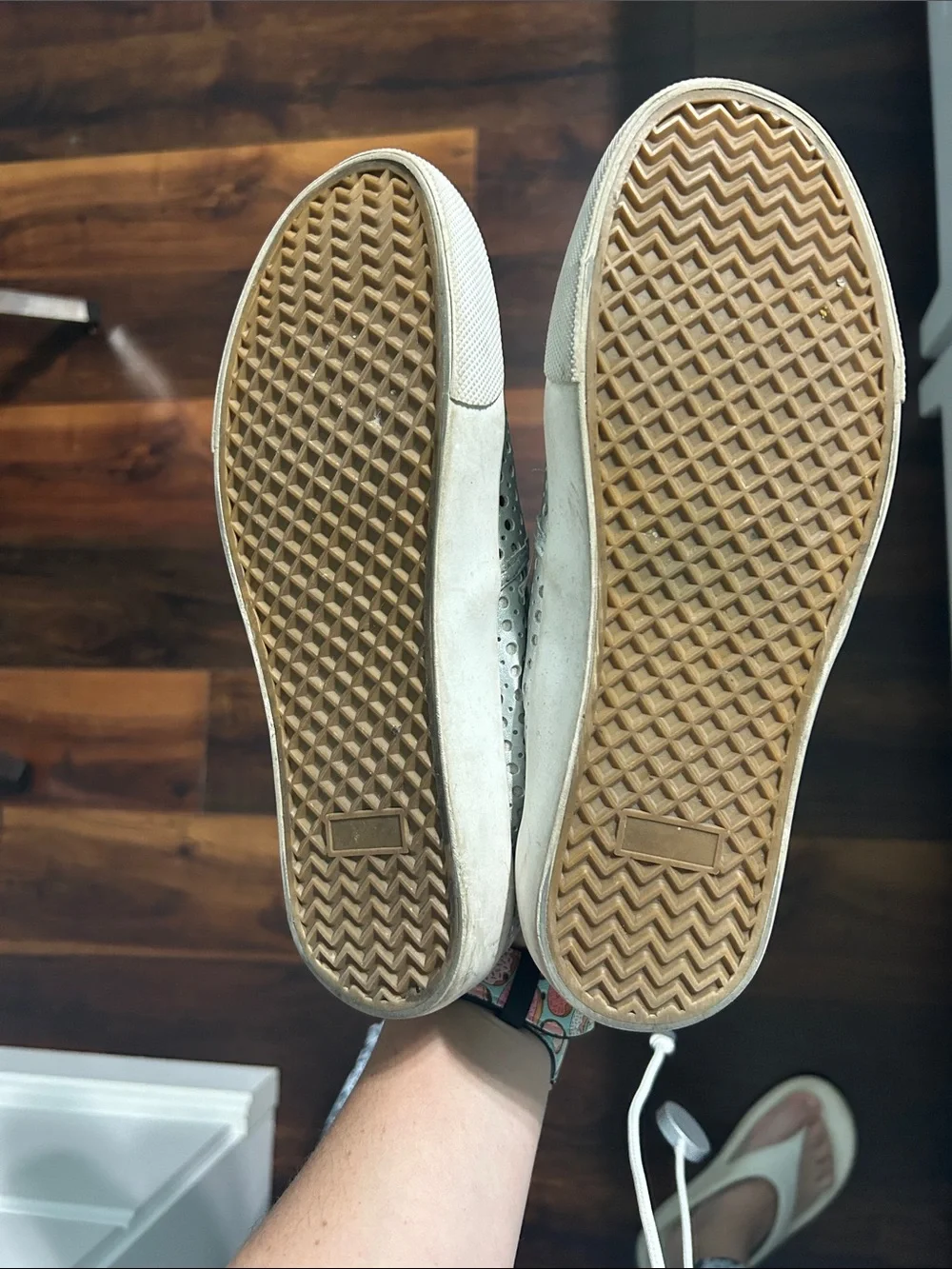 Restricted comfortable slip